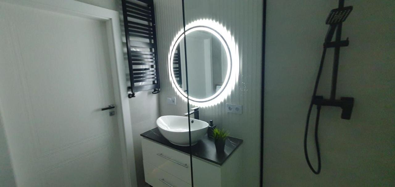 Better Place Modern Port Praski Apartment Warsaw Luaran gambar